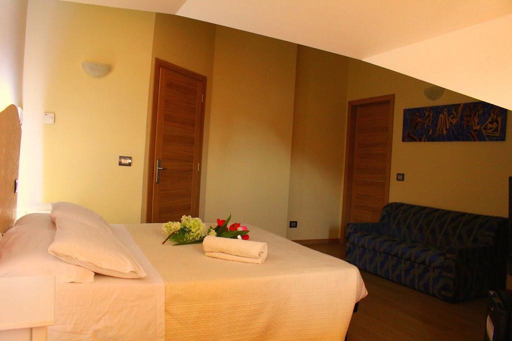 B&B Eremes Cuneo Exteriör bild